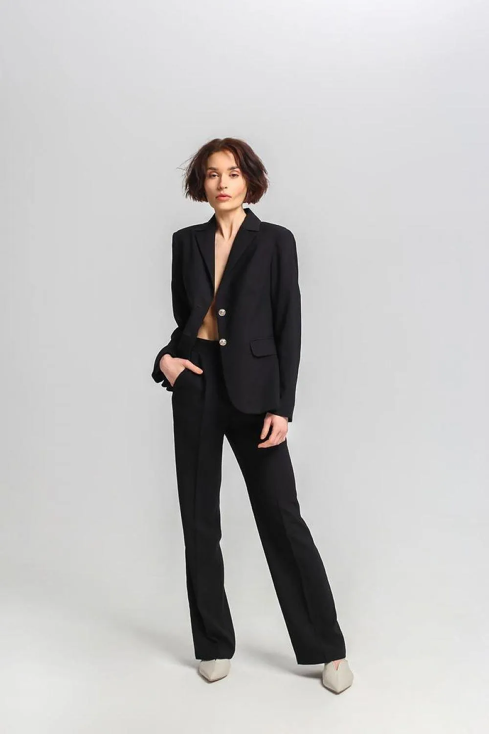 Chic Silk-Blend Women's Trousers for Effortless Elegance
