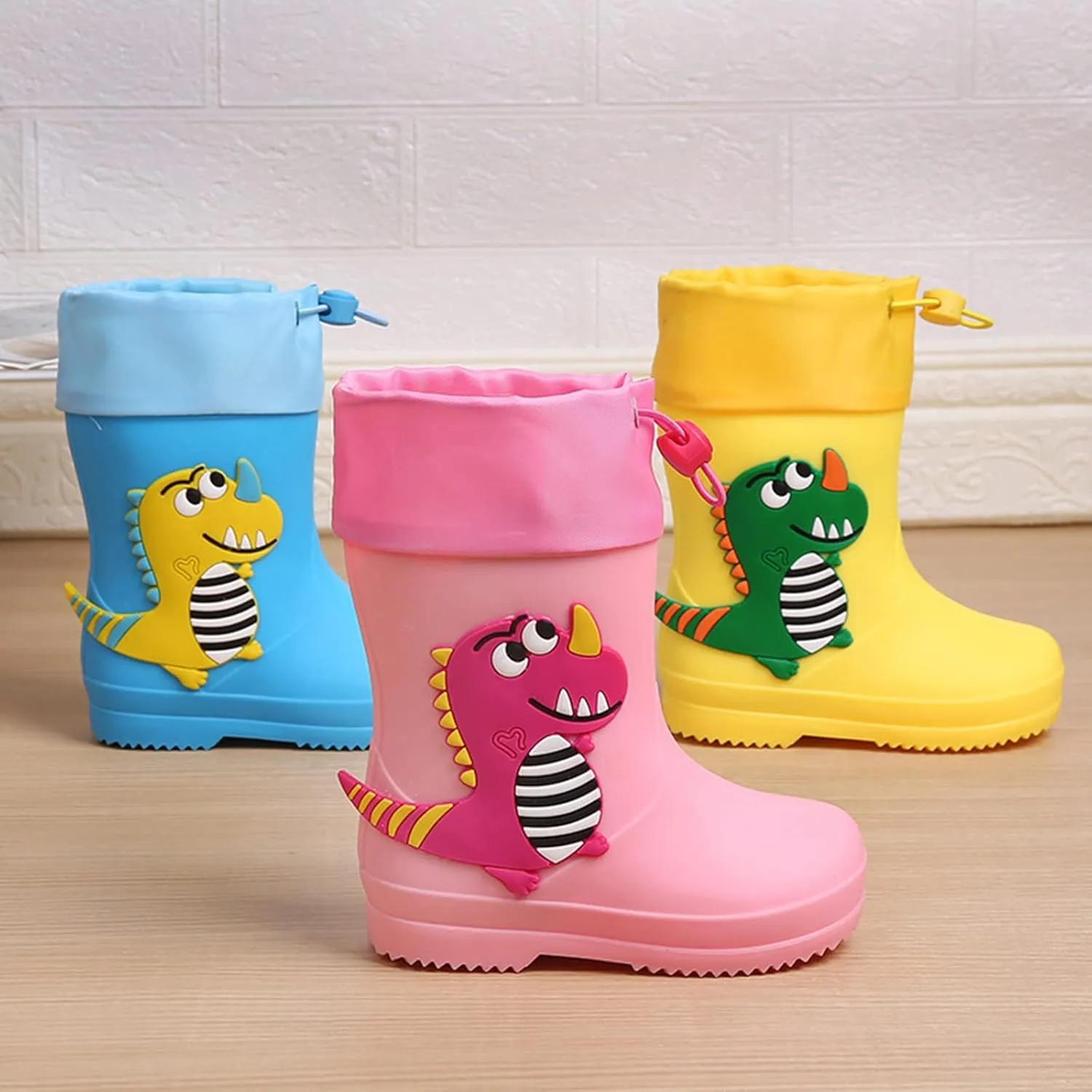Classic Children Waterproof Rain Boots PVC Rubber Children Water Shoes Rain Boots Kids Baby Cartoon Outdoor Shoes (Yellow, 17.00)