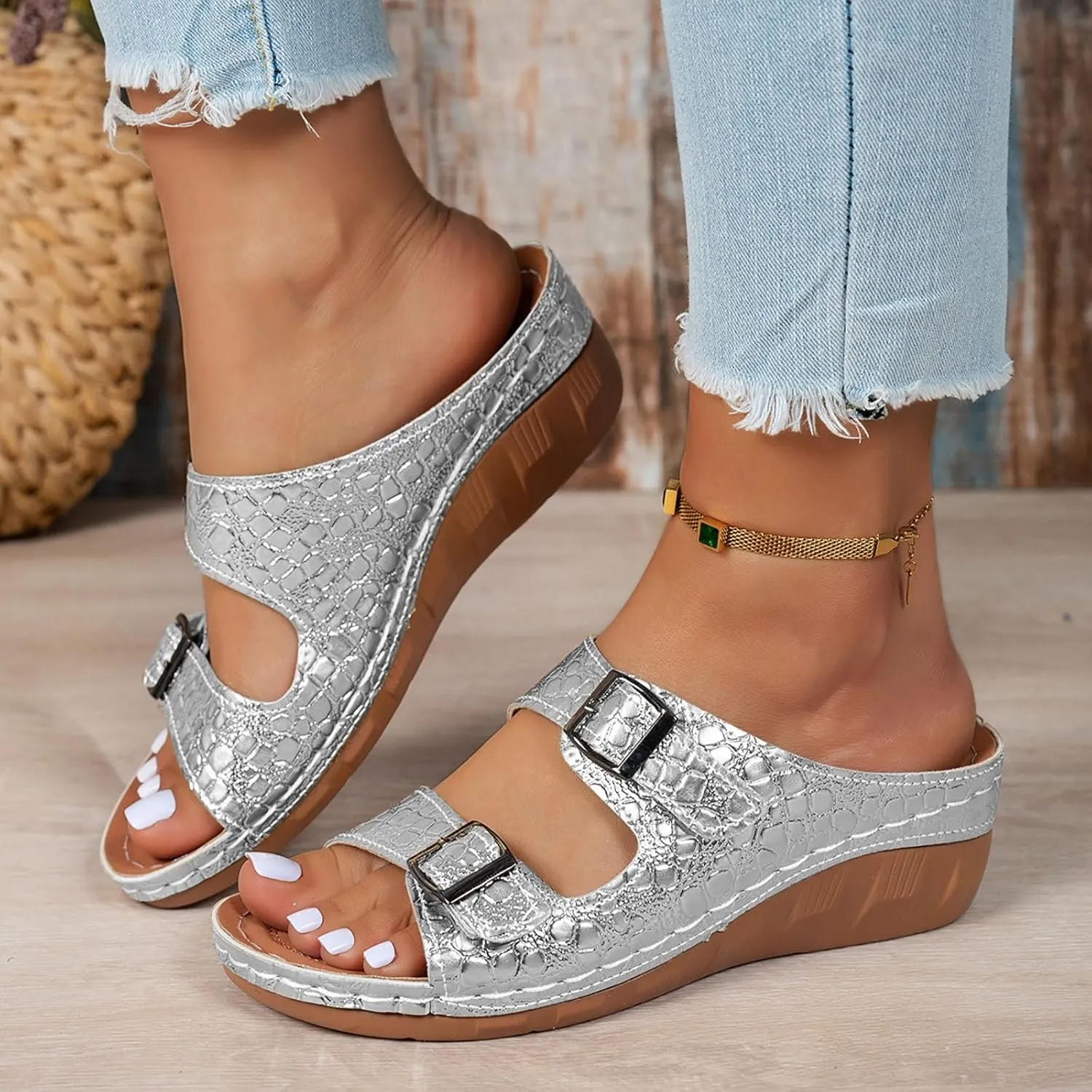 Double Sandals For Women Summer Round Head Hollow Metal Wedge Heel Outdoor Plaid Beach Flip Womens Sandals with Strap