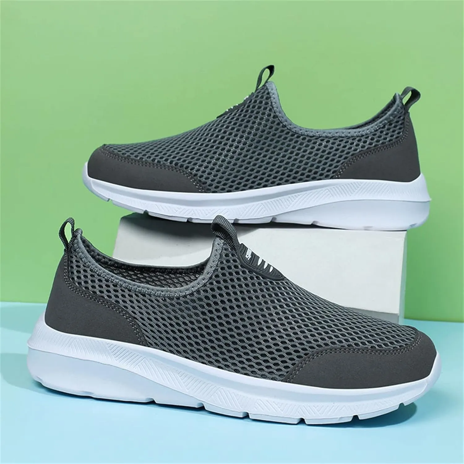 Fashion Summer Men Breathable Mesh Shallow Lace Up Casual Shoes Mens Classic Leather Sneaker