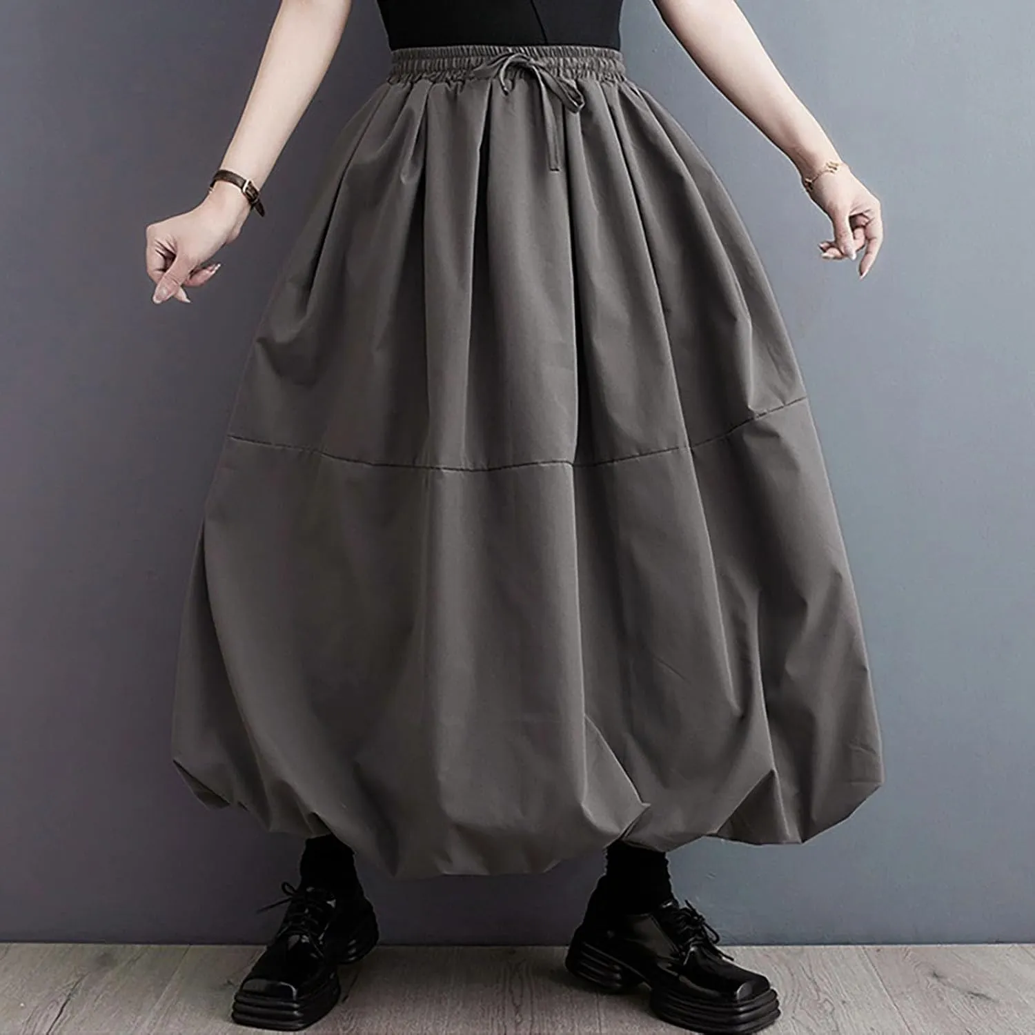 Oplxuo Y2K Bubble Maxi Skirts for Women A Line Long Pleated Casual Fall Skirts Elastic Waist Balloon Midi Skirt with Pockets