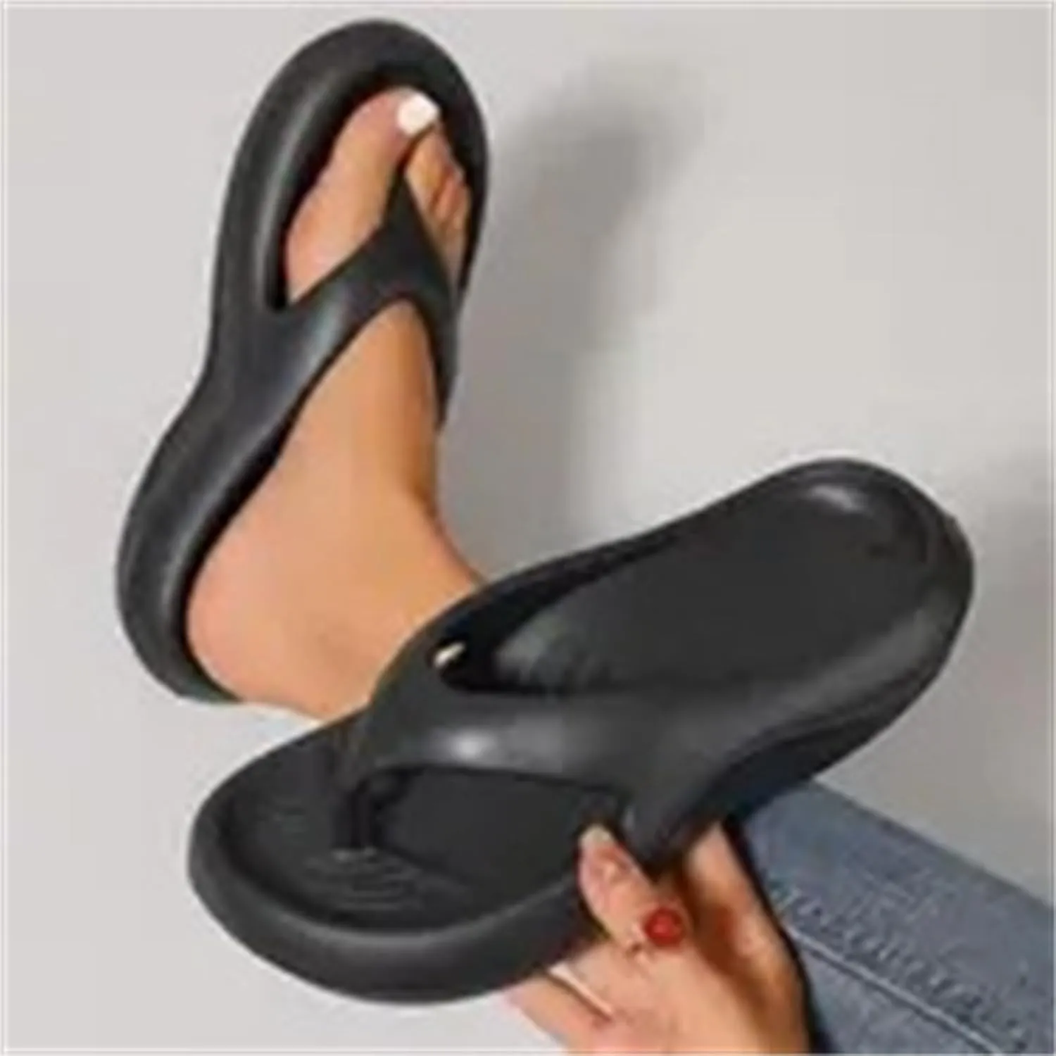 Orthopedic Sandals for Women Lightweight Thong Flip Flop Summer Arch Support Slippers Pillow Soft Summer Beach Shoes Thick Soled Non Slip Flipflops