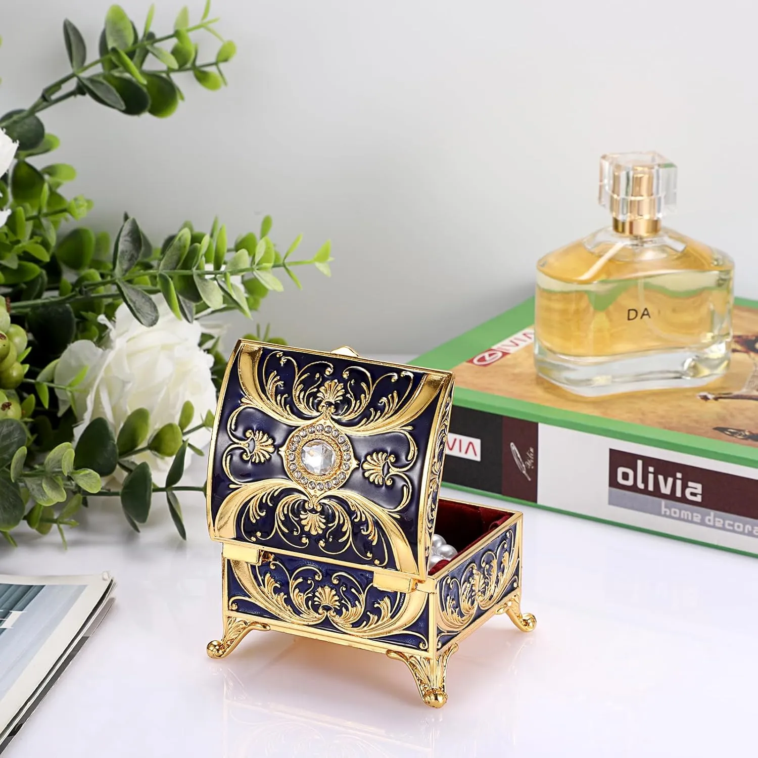 Treasure Chest Jewelry Box Small Enamel Jewelry Box Hand Painted Trinket Box Vinatge Golded Metal Jewelry Holder Decorative Keepsake Box for Earrings Rings Neckalaces