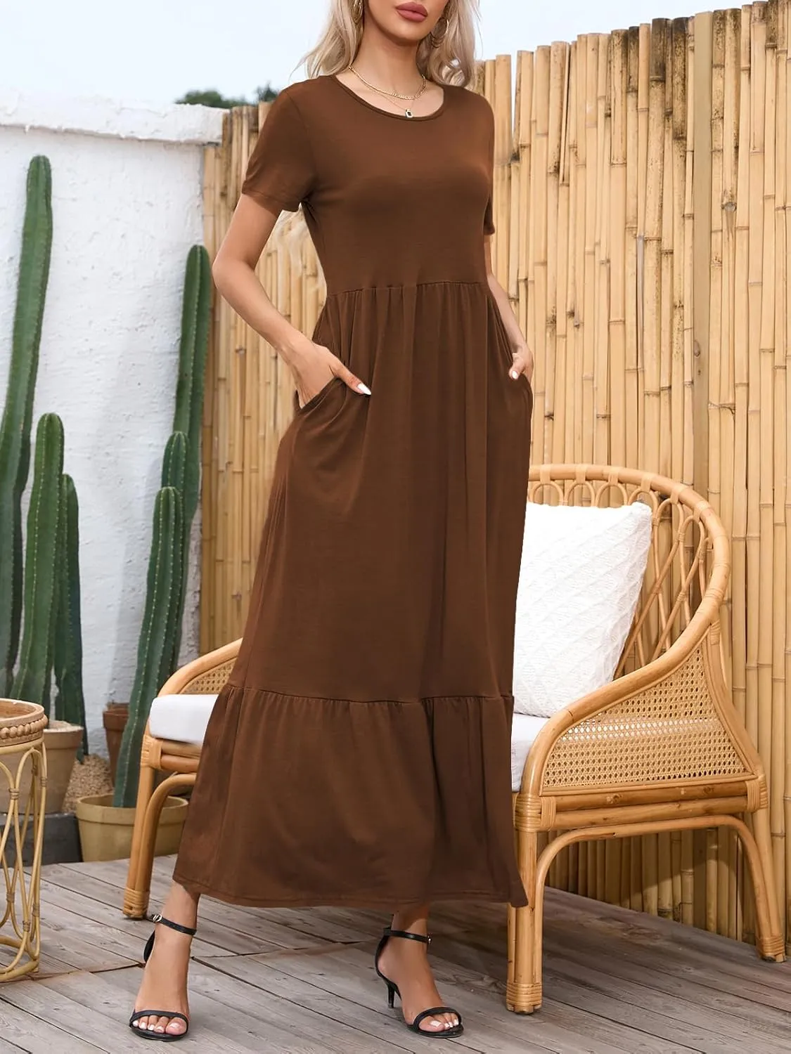 Womens Casual Short Sleeve Dresses Crewneck Basic Swing Maxi Dress Flowy Long Sundress with Pockets
