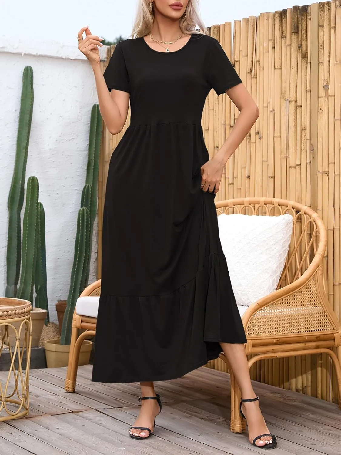 Womens Casual Short Sleeve Dresses Crewneck Basic Swing Maxi Dress Flowy Long Sundress with Pockets