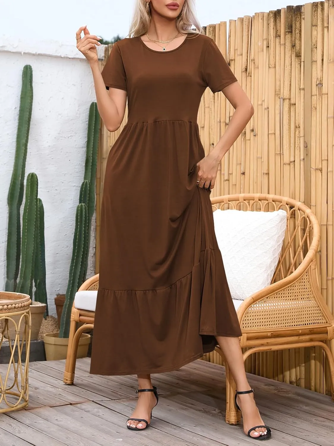 Womens Casual Short Sleeve Dresses Crewneck Basic Swing Maxi Dress Flowy Long Sundress with Pockets