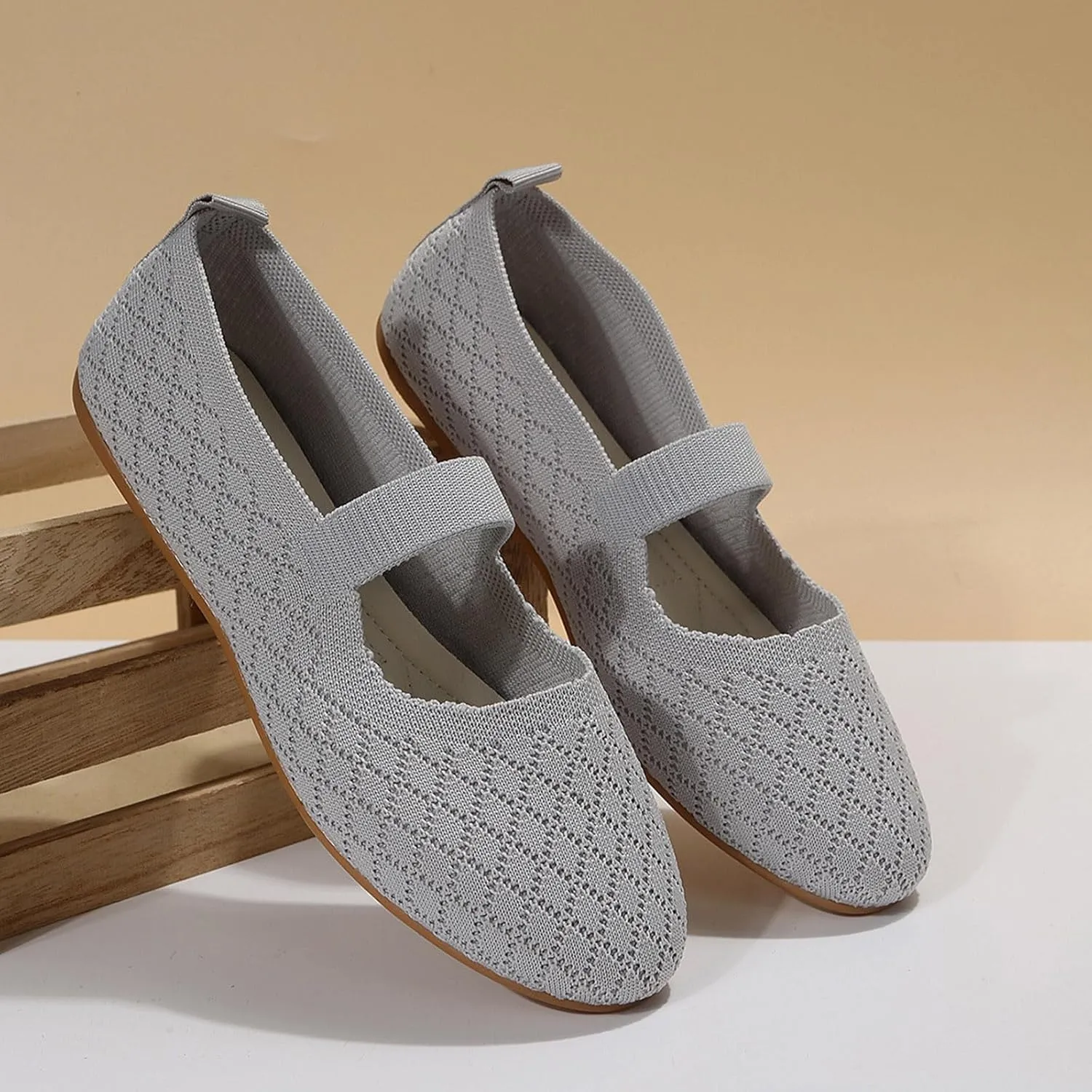 Women's Fashion Round Head Knitting Flats Shoes Flying Woven Dressy Shoe Easy Slip On Comfort Casual Walking Shoes