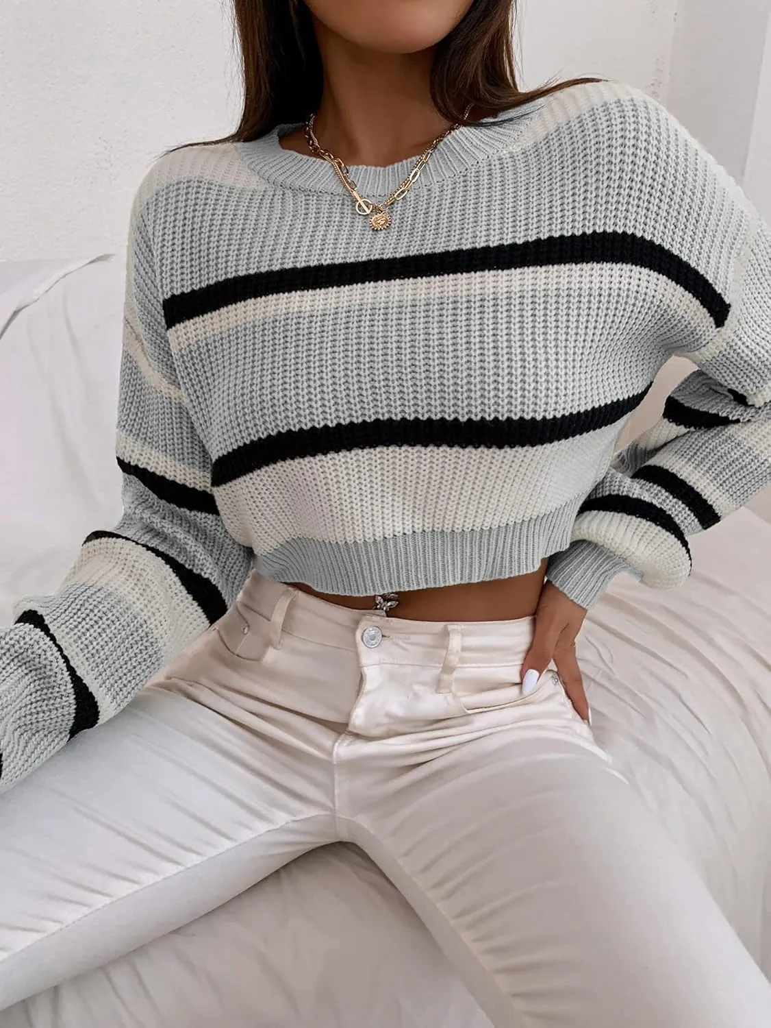 ZAFUL Women's Color Block Striped Sweater Crew Neck Lantern Sleeve Cropped Sweaters Casual Loose Knitted Tops