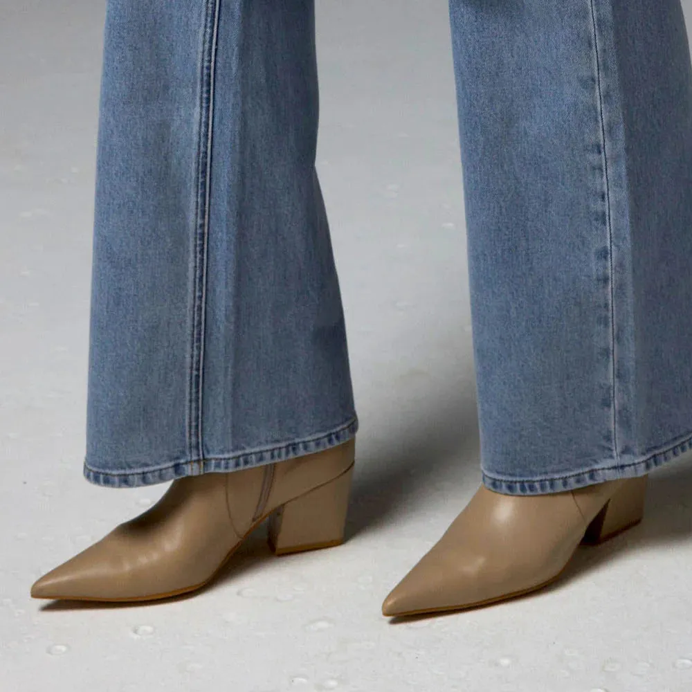 ZOE KRATZMANN - Penchant Boot -Sesame